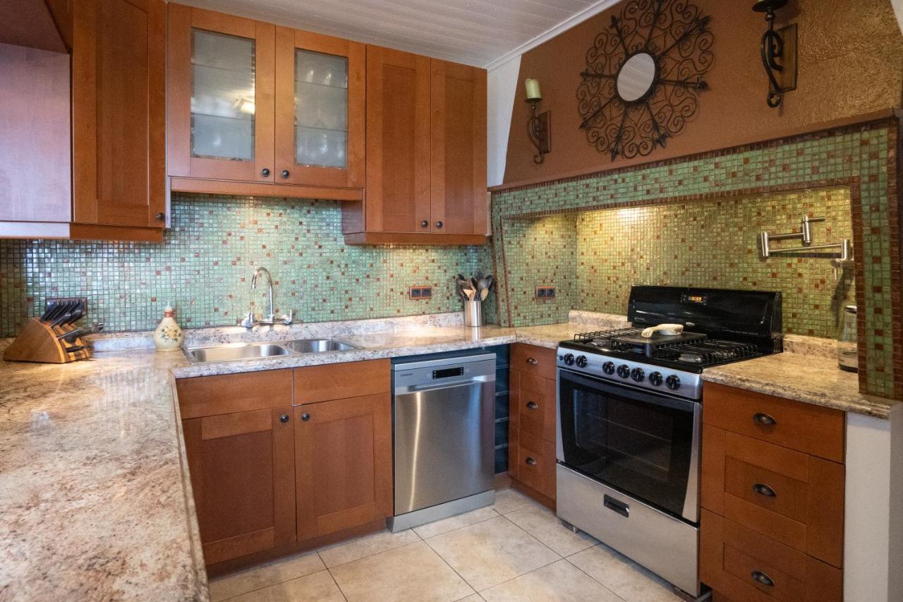 Quinta Pereirinha Farm - A Private 3 Bedroom Vacation Home, Close To Hiking W Ocean Views - Pico Island, Azores São Roque do Pico Extérieur photo